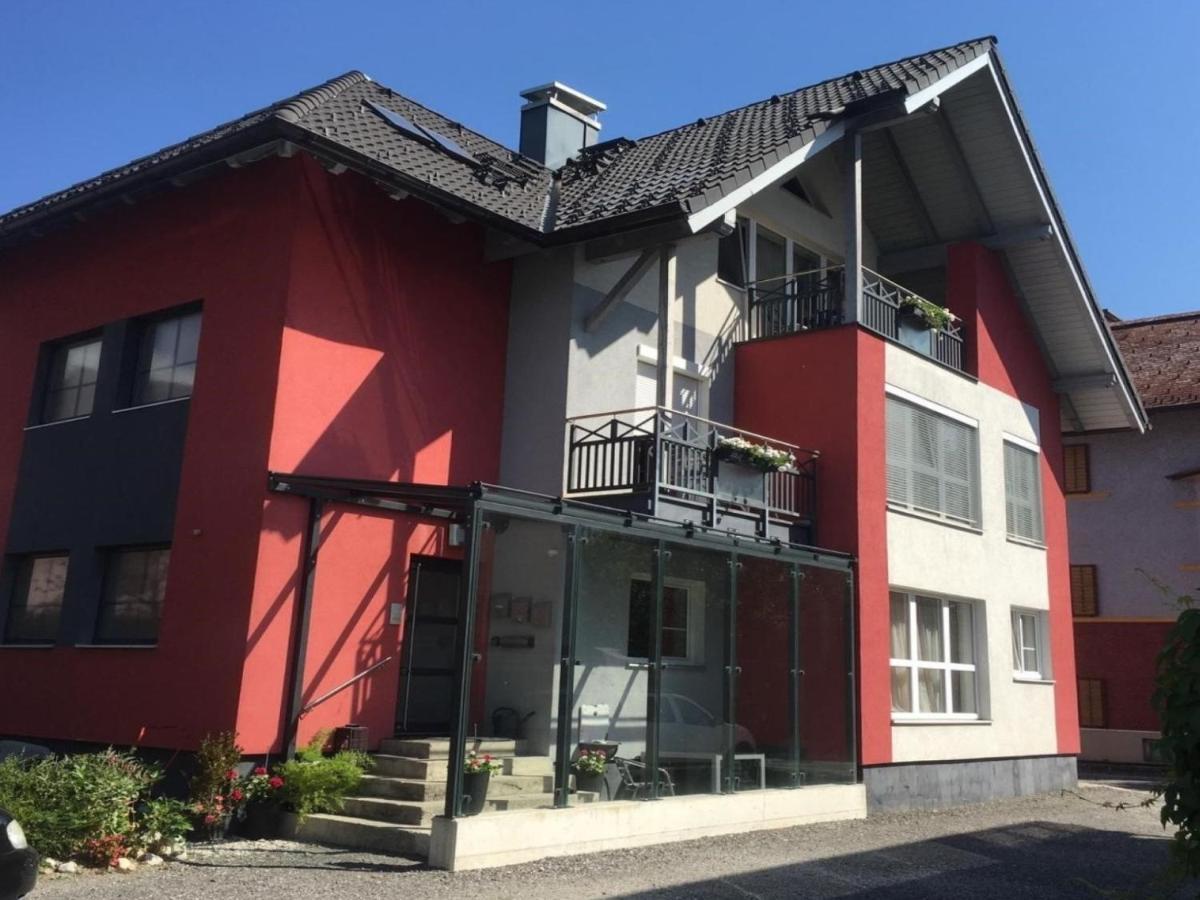 Apartment Das Stadthaus-2 Saalfelden Exterior foto